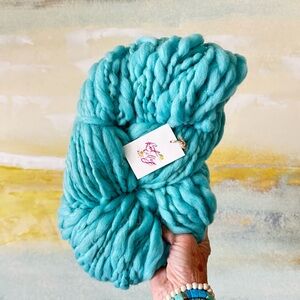 Knit Collage Spun Cloud Super Bulky Wool Yarn